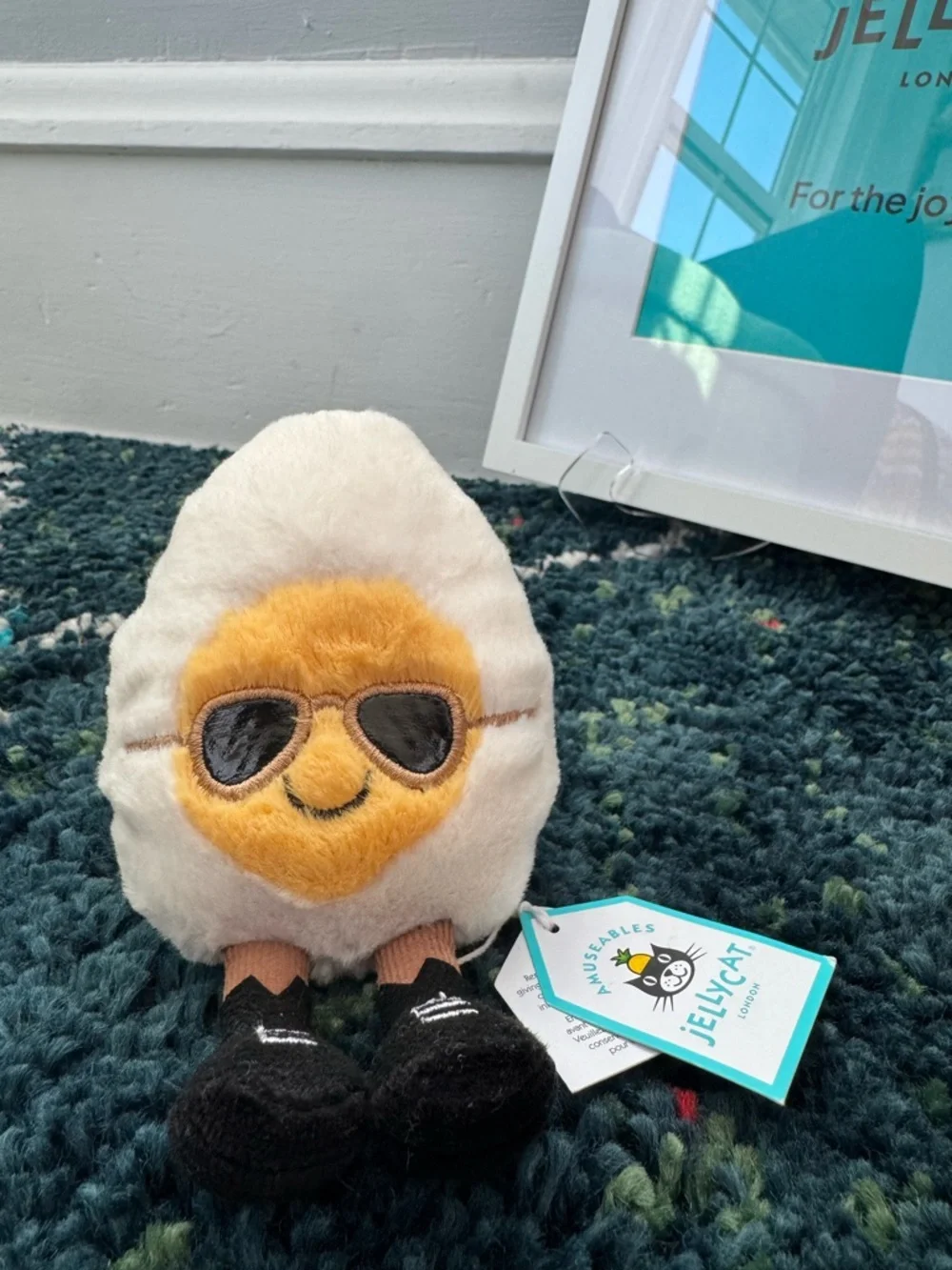 BNWT Jellycat Boiled Egg Chic - Picture 1 of 10